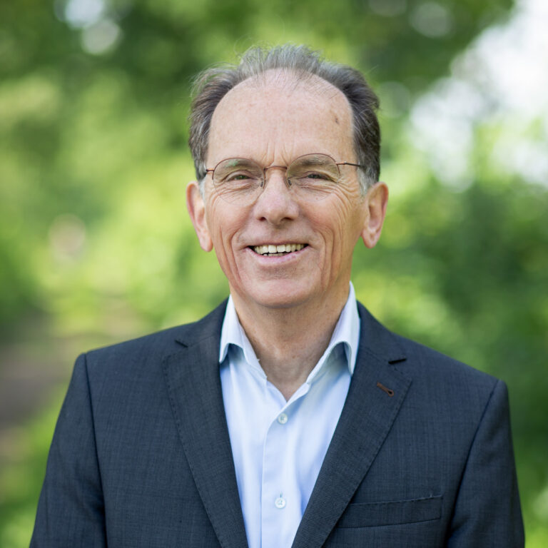 Ron Henkes docent School voor Mediation